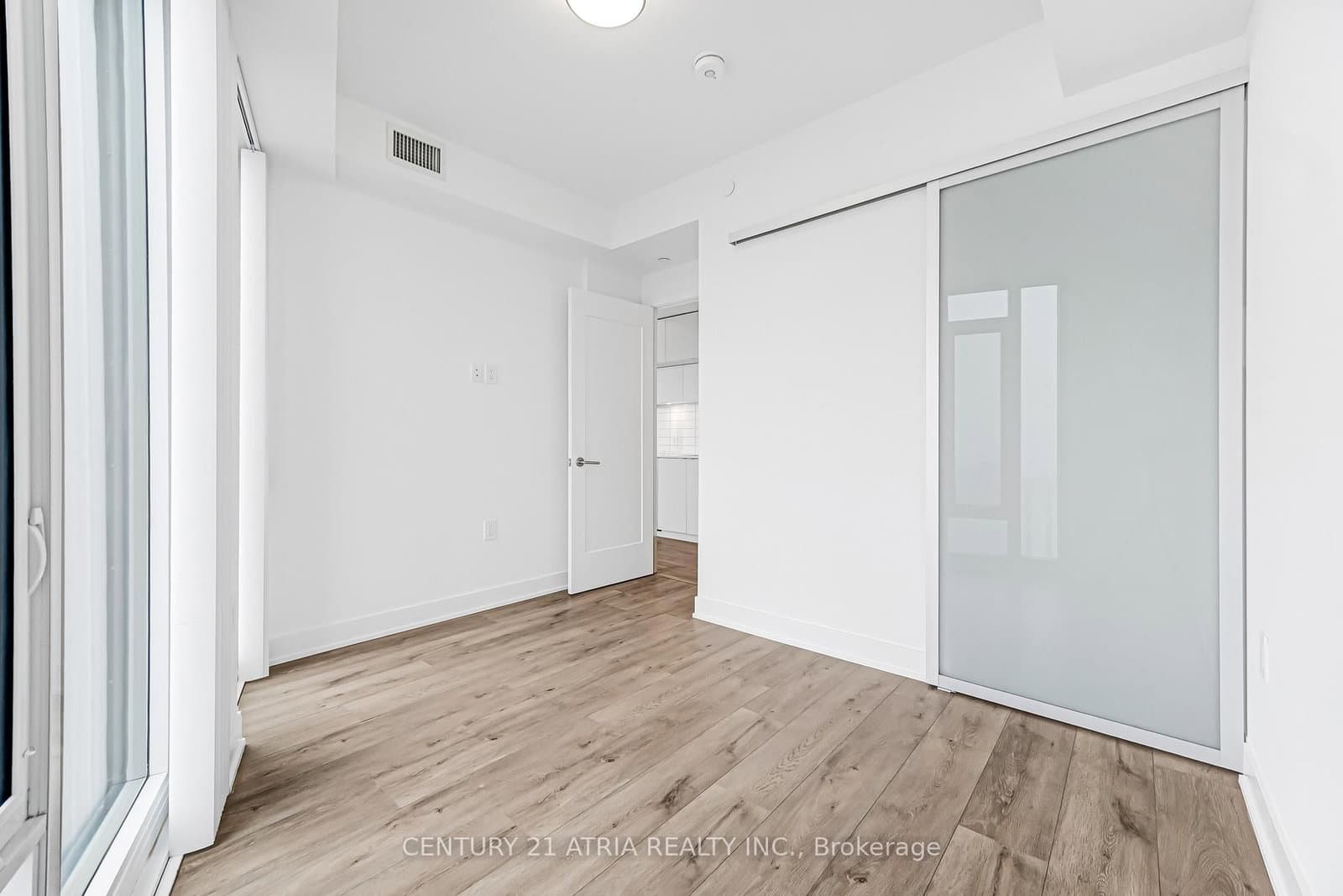 575 Bloor Street E, Unit 3308 thumbnail 13