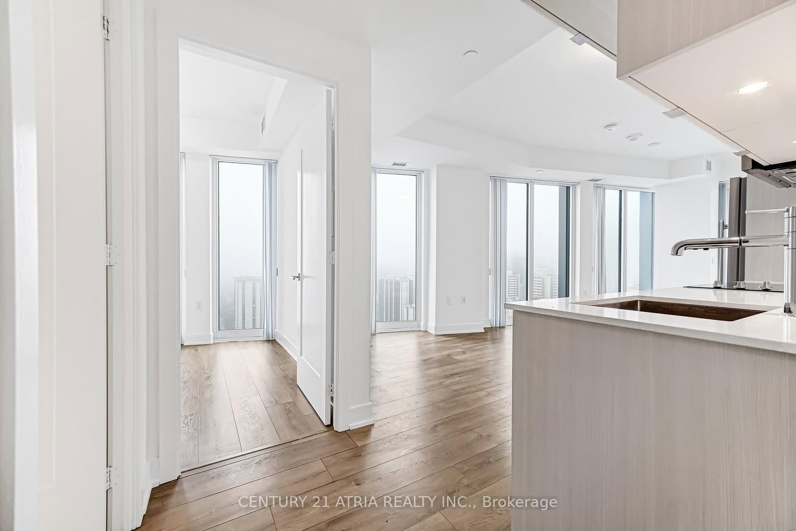 575 Bloor Street E, Unit 3308 thumbnail 5