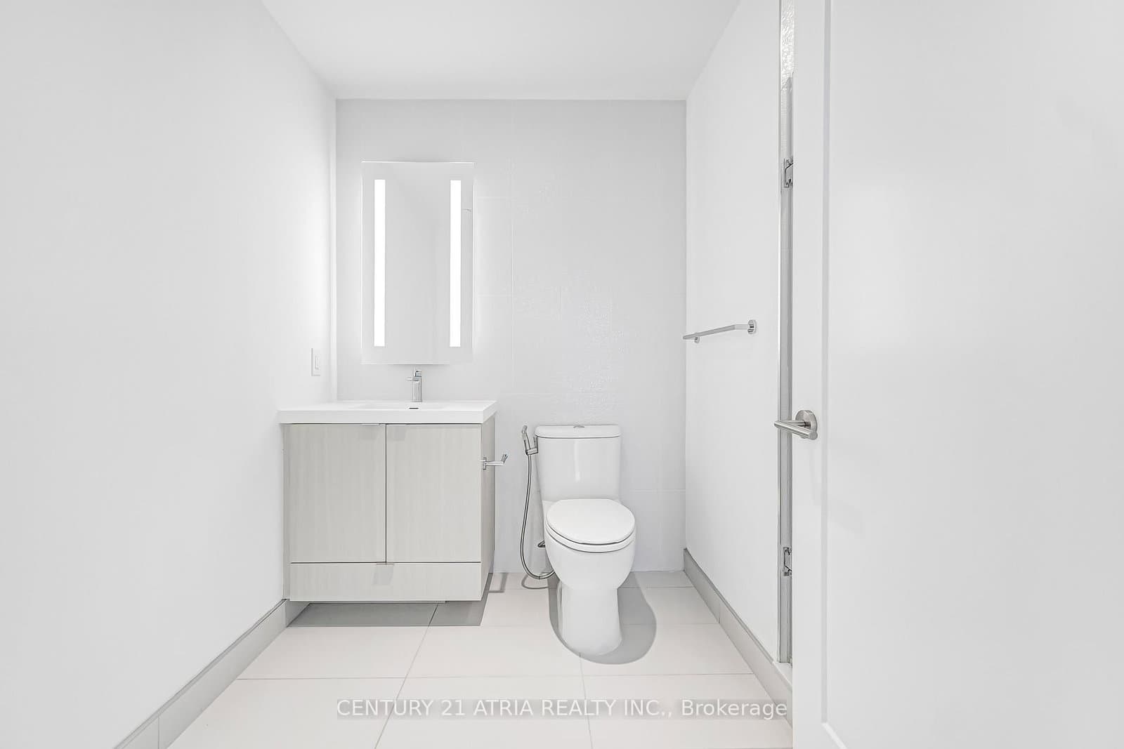 575 Bloor Street E, Unit 3308 thumbnail 6