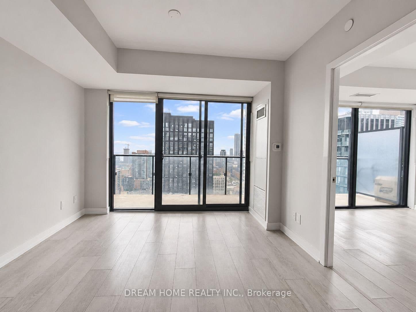 47 Mutual Street, Unit 2808 thumbnail 12