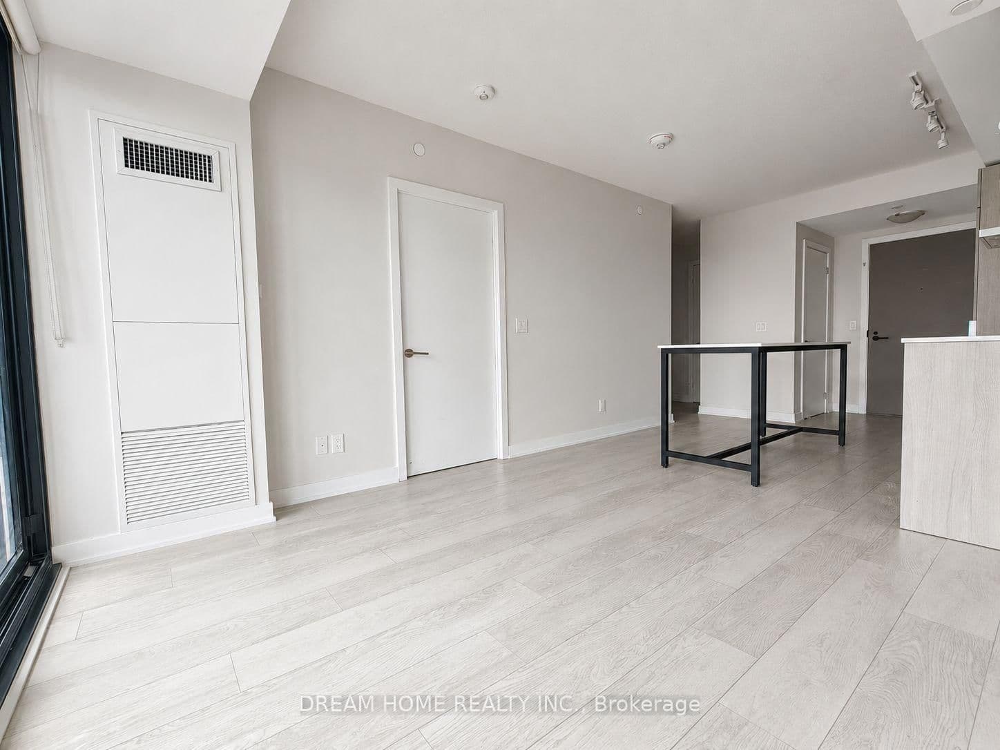 47 Mutual Street, Unit 2808 thumbnail 7