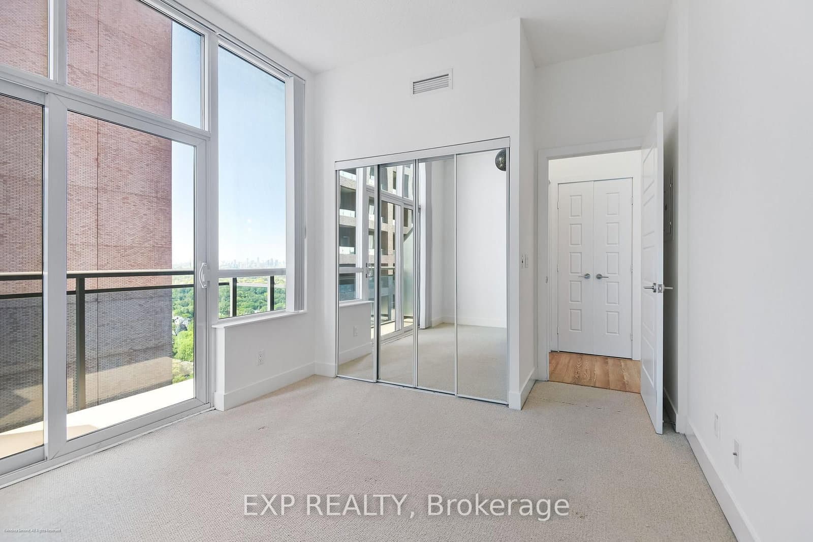28 Linden Street, Unit PH2 thumbnail 25