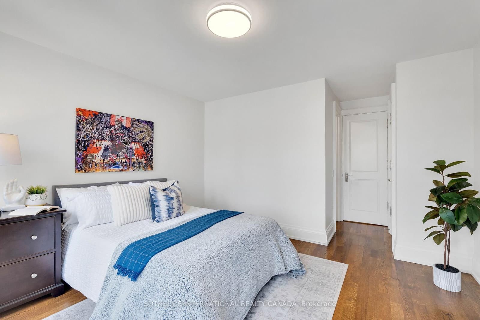 721 Markham Street thumbnail 9