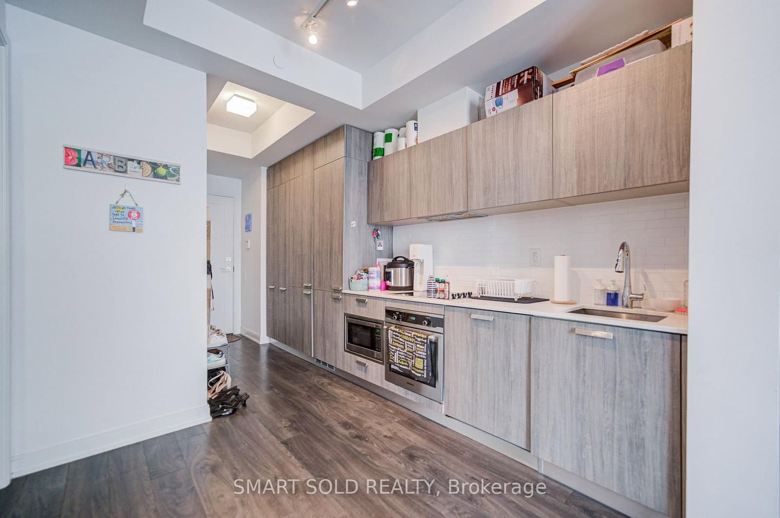 50 Charles Street E, Unit 2909 thumbnail 11
