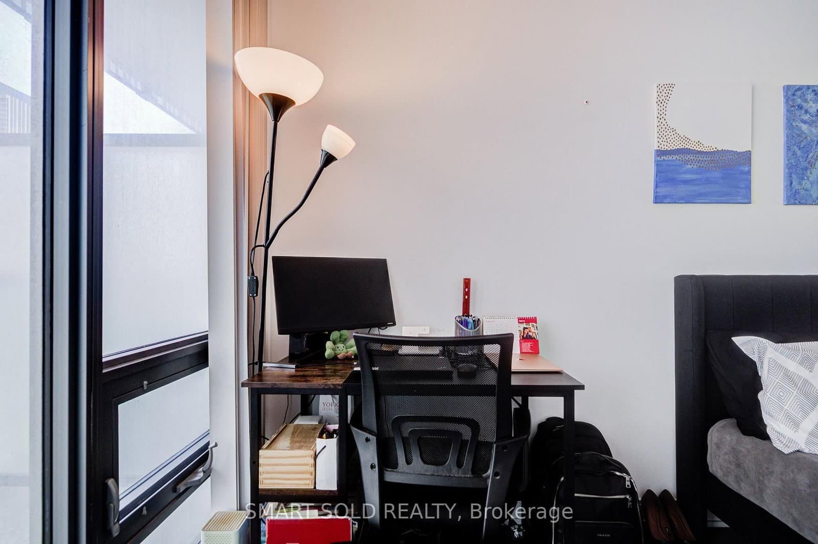 50 Charles Street E, Unit 2909 thumbnail 21
