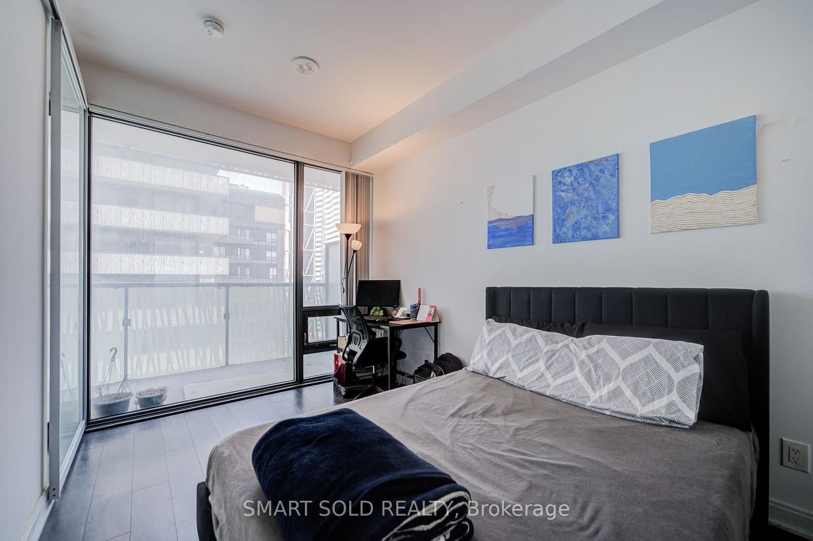 50 Charles Street E, Unit 2909 thumbnail 23