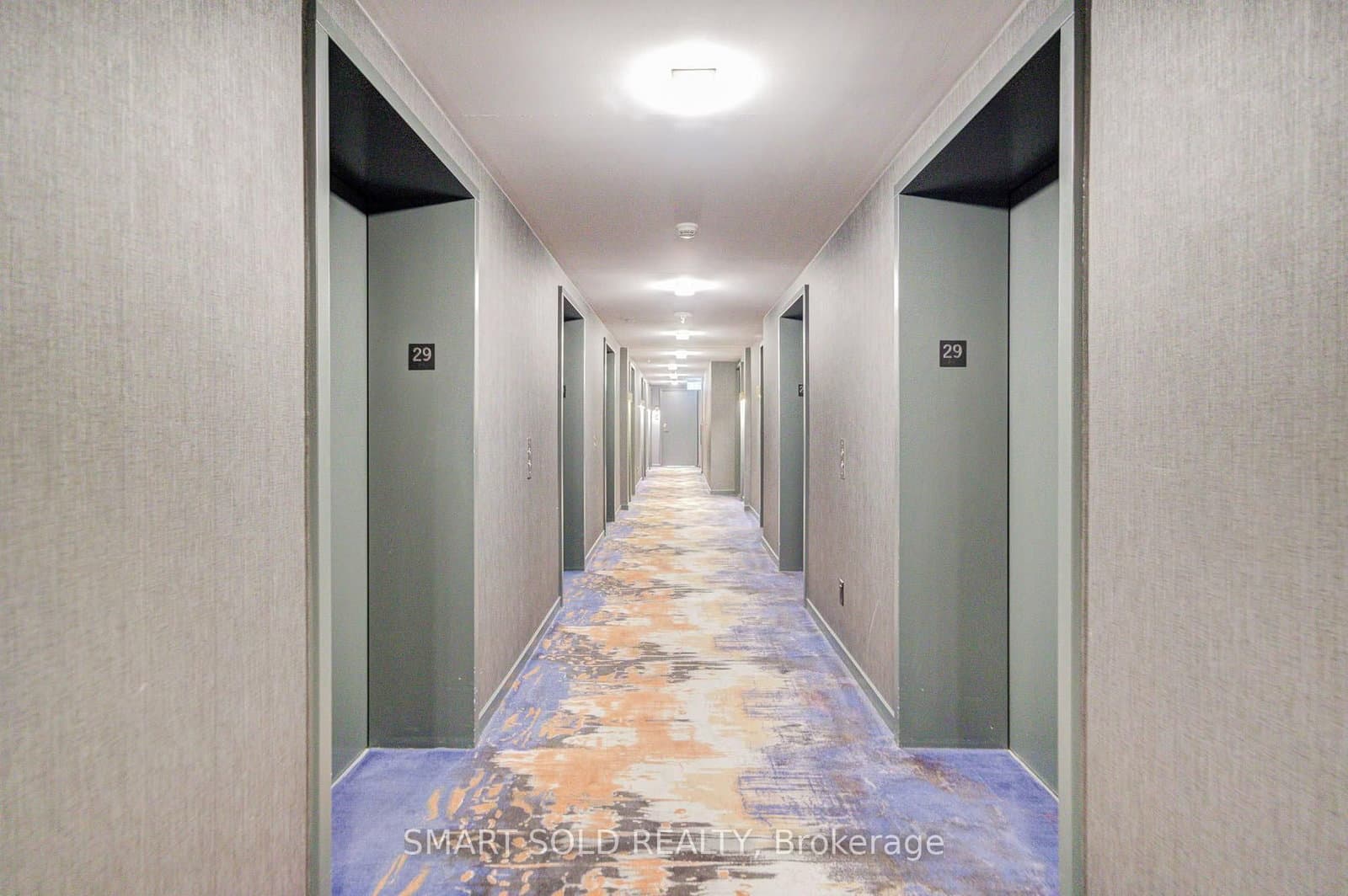 50 Charles Street E, Unit 2909 thumbnail 5