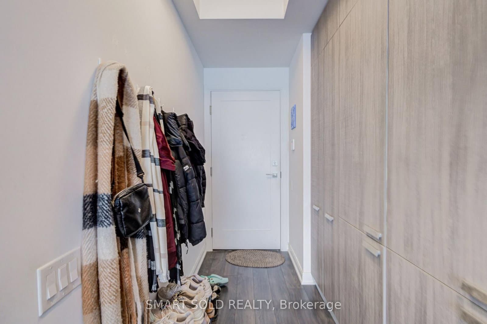 50 Charles Street E, Unit 2909 thumbnail 7