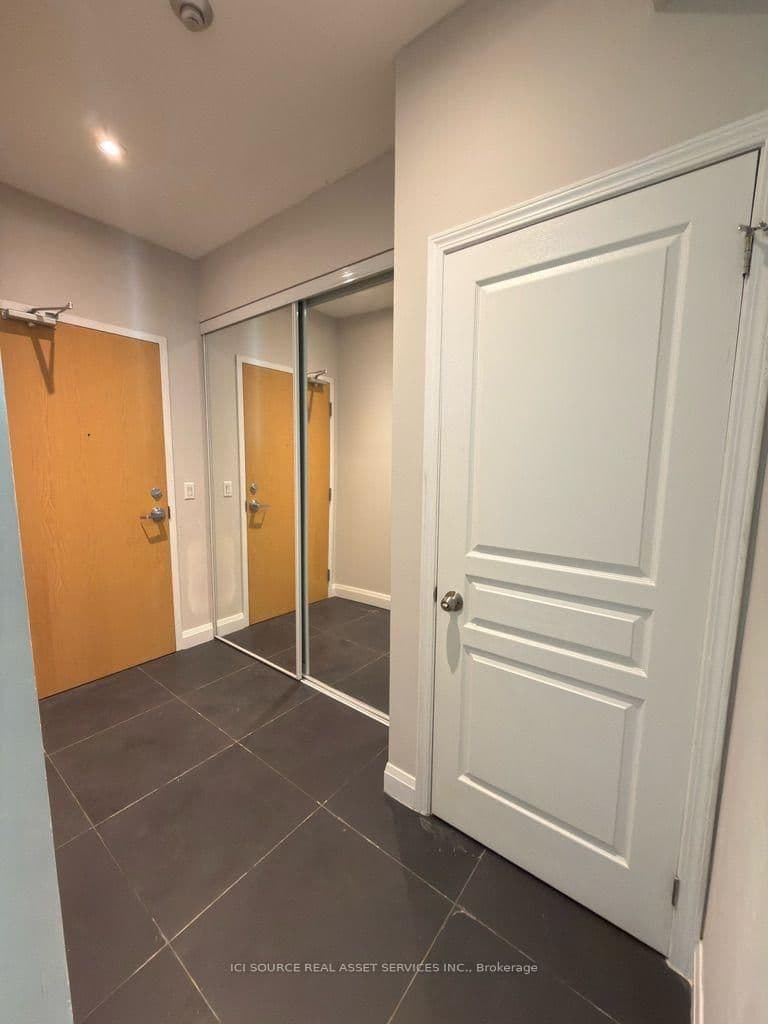 509 Beecroft Road, Unit PH09 thumbnail 14