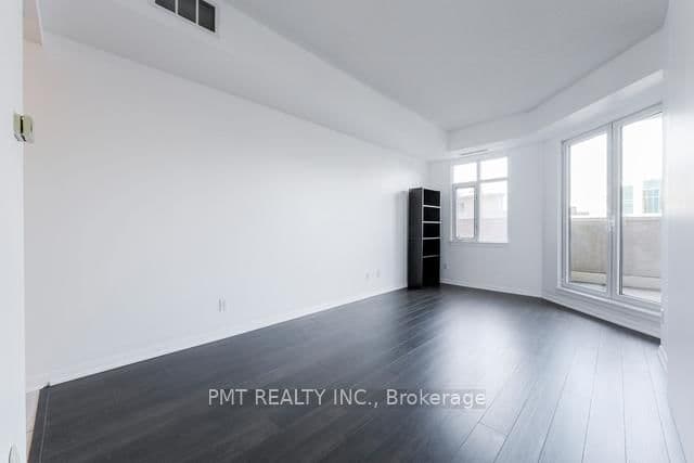550 Front Street W, Unit 427 thumbnail 18