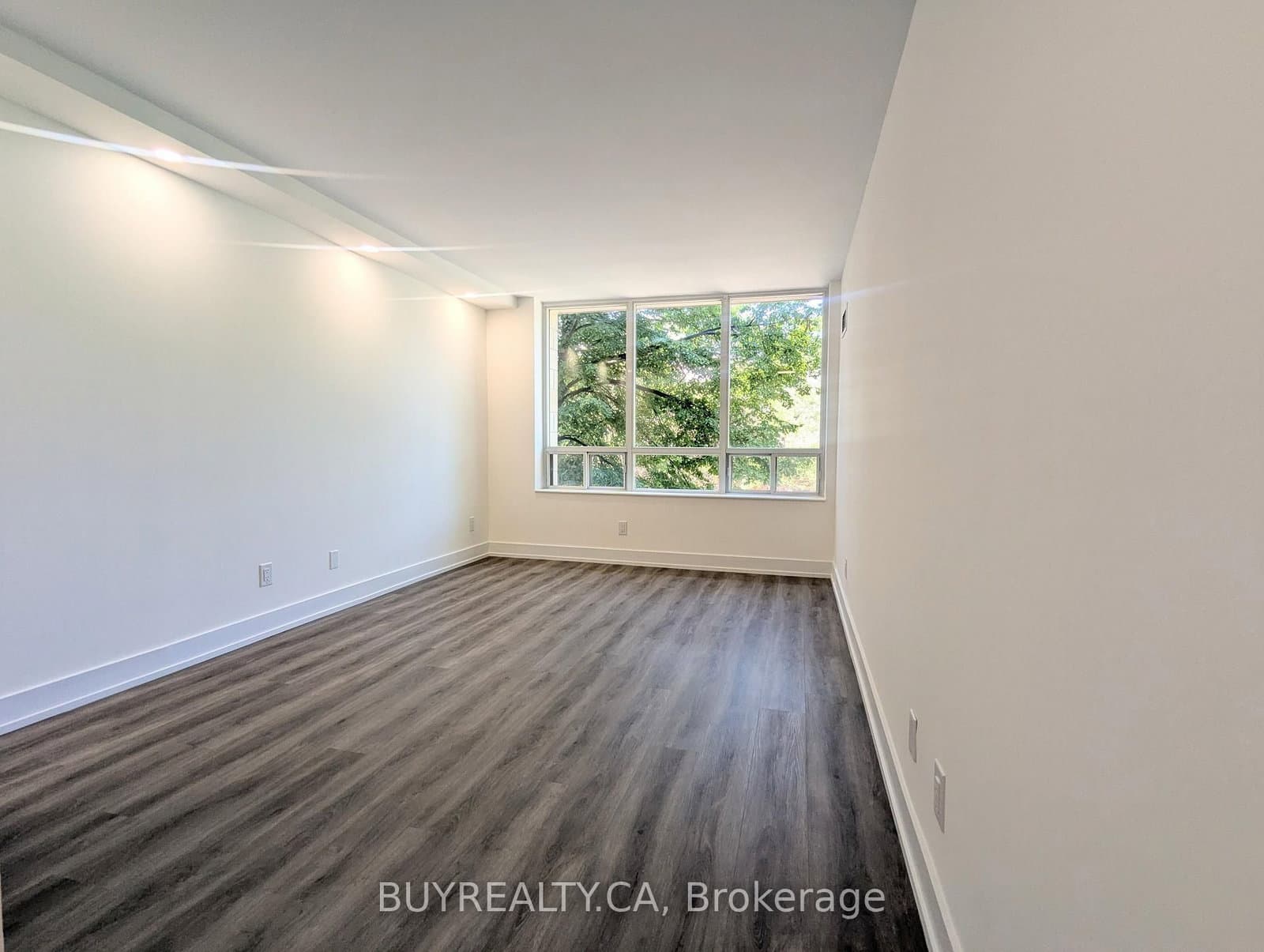 256 Doris Avenue, Unit 308 thumbnail 25