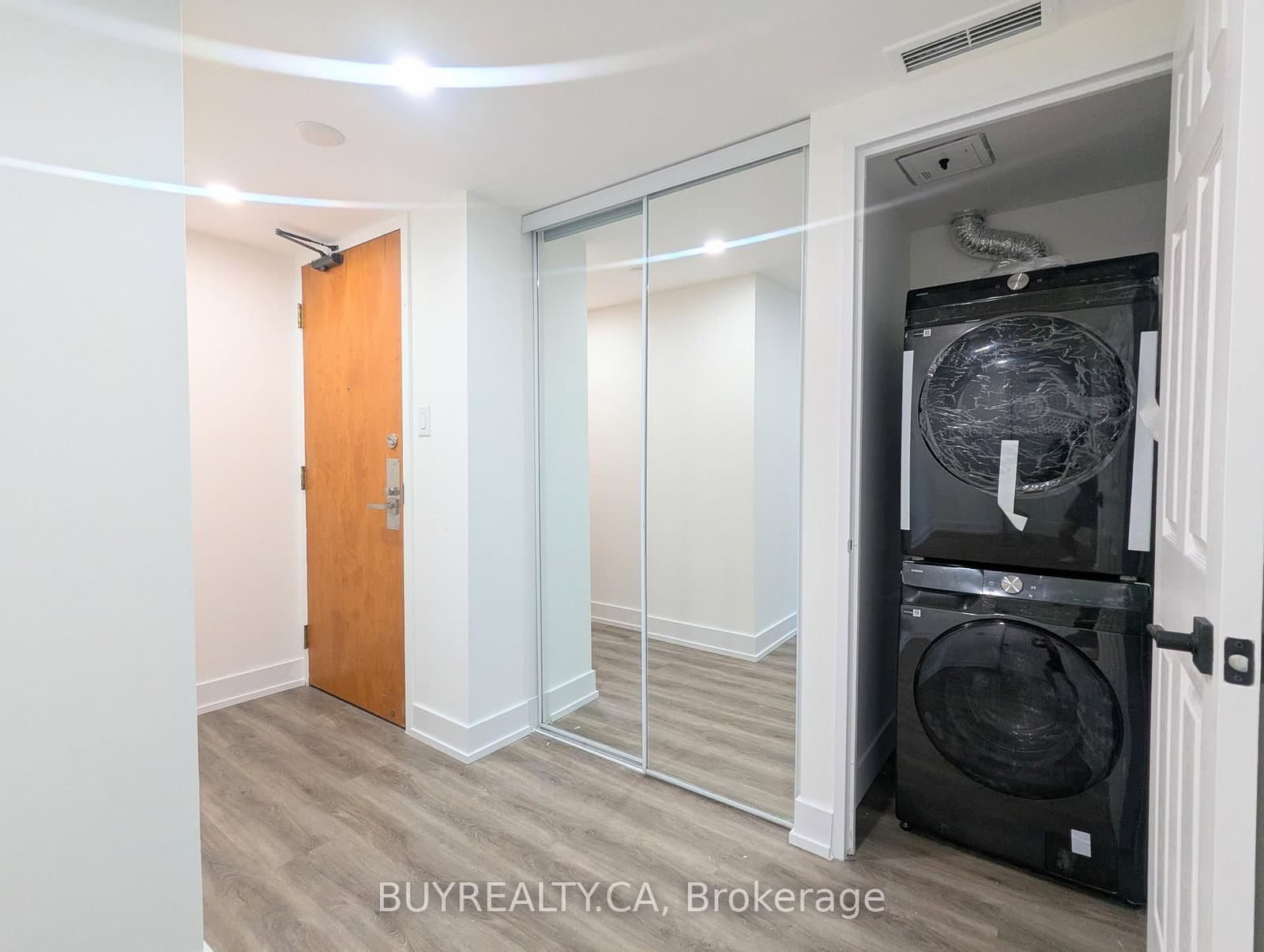 256 Doris Avenue, Unit 308 thumbnail 36