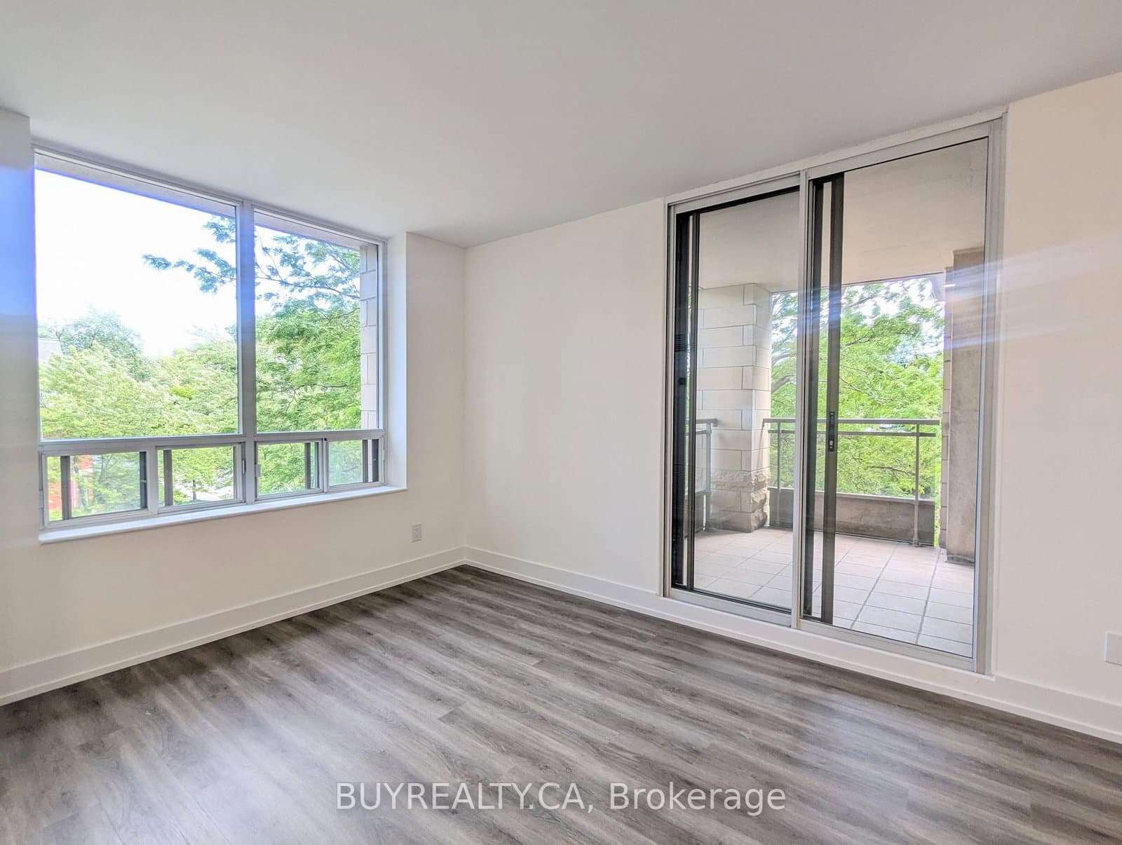 256 Doris Avenue, Unit 308 thumbnail 9