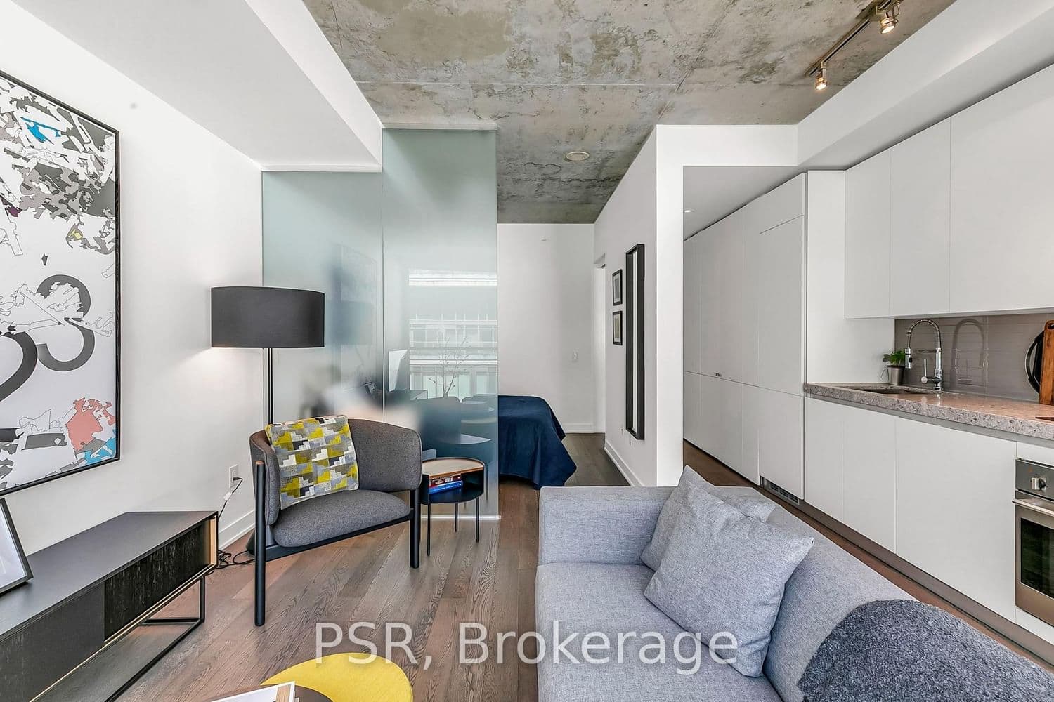 629 King Street W, Unit 620 thumbnail 10