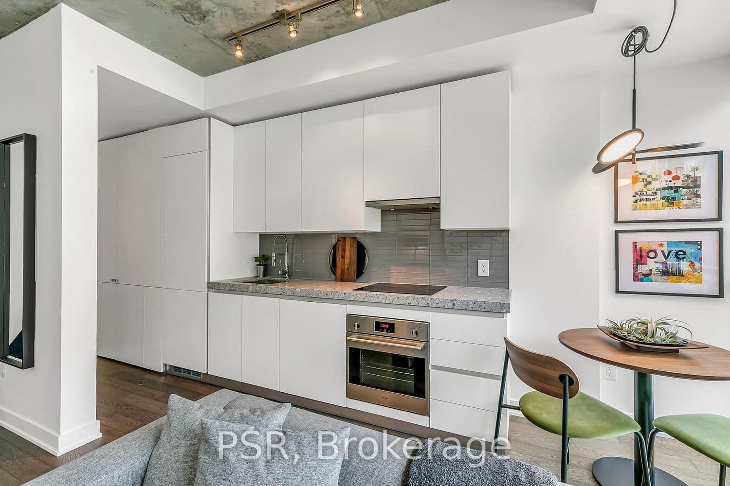 629 King Street W, Unit 620 thumbnail 13