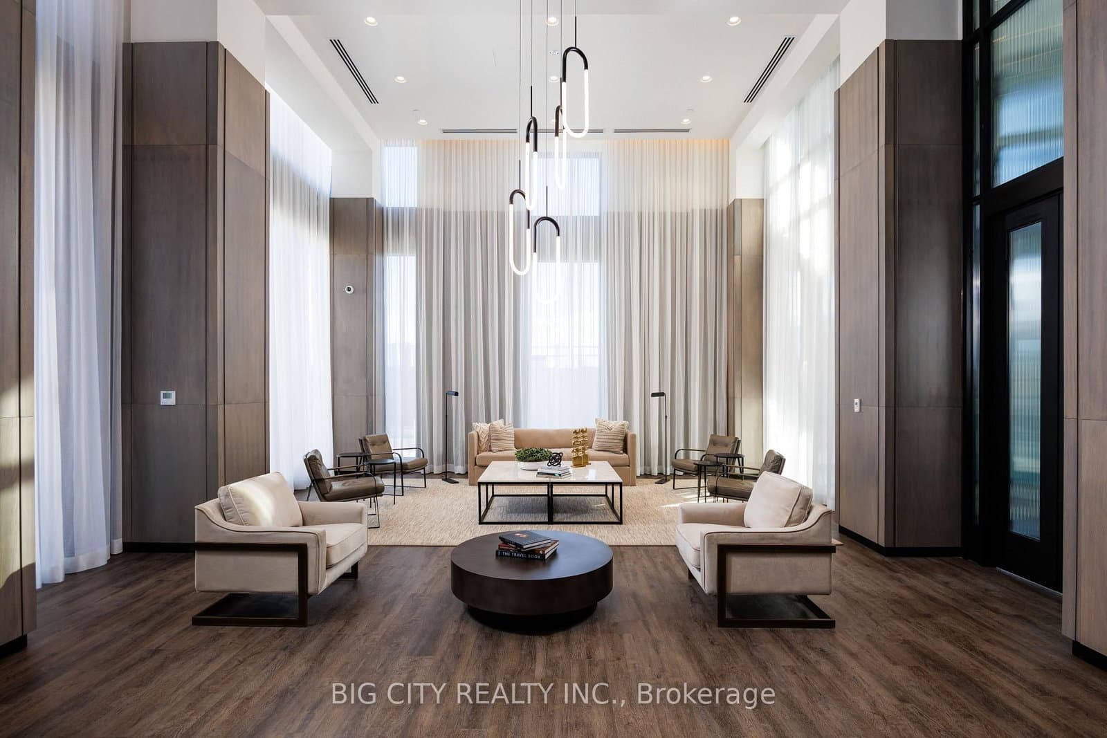 36 Brentcliffe Road, Unit 214 thumbnail 31