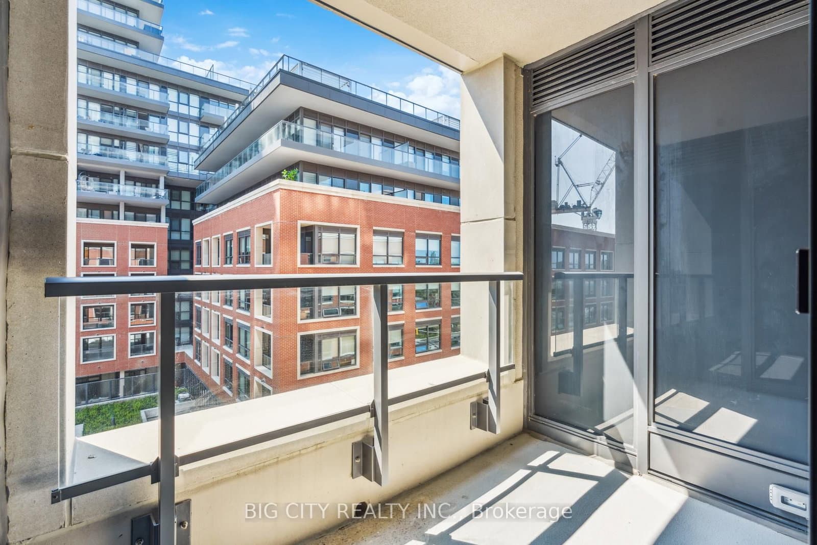 36 Brentcliffe Road, Unit 307 thumbnail 21