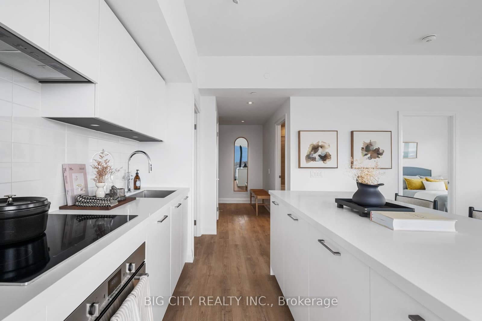 36 Brentcliffe Road, Unit 816 thumbnail 11