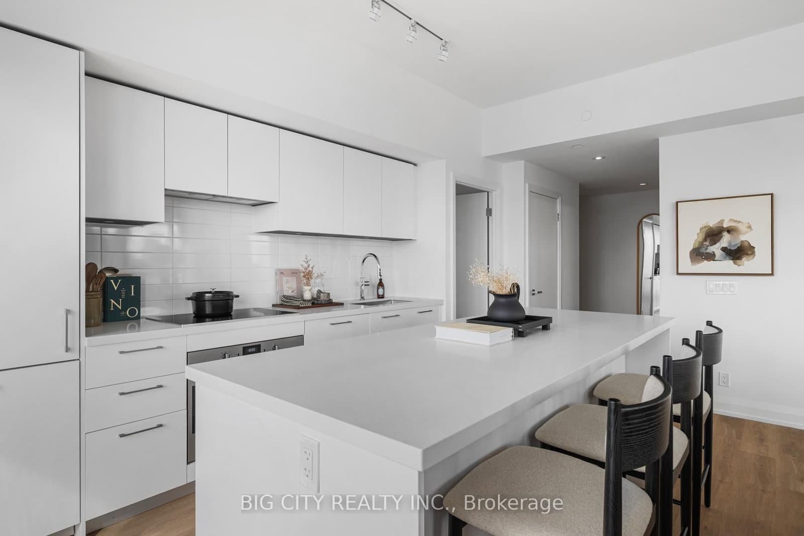 36 Brentcliffe Road, Unit 816 thumbnail 12