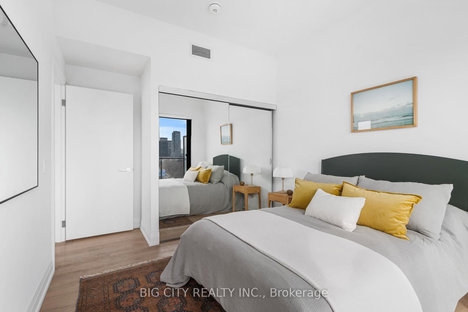 36 Brentcliffe Road, Unit 816 thumbnail 16