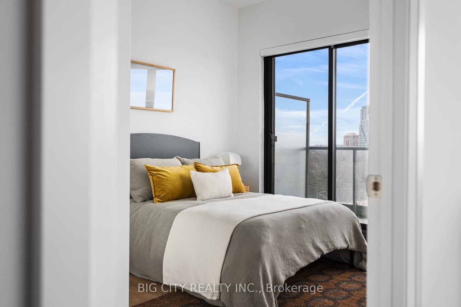 36 Brentcliffe Road, Unit 816 thumbnail 18