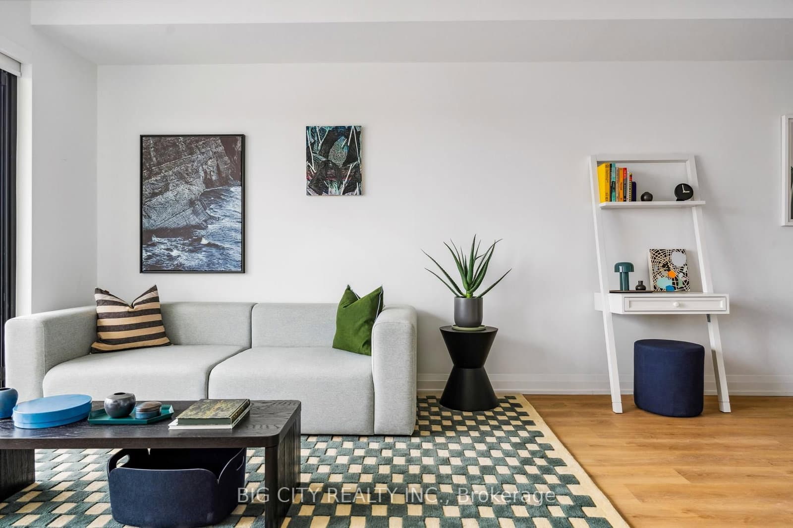 36 Brentcliffe Road, Unit 1110 thumbnail 15
