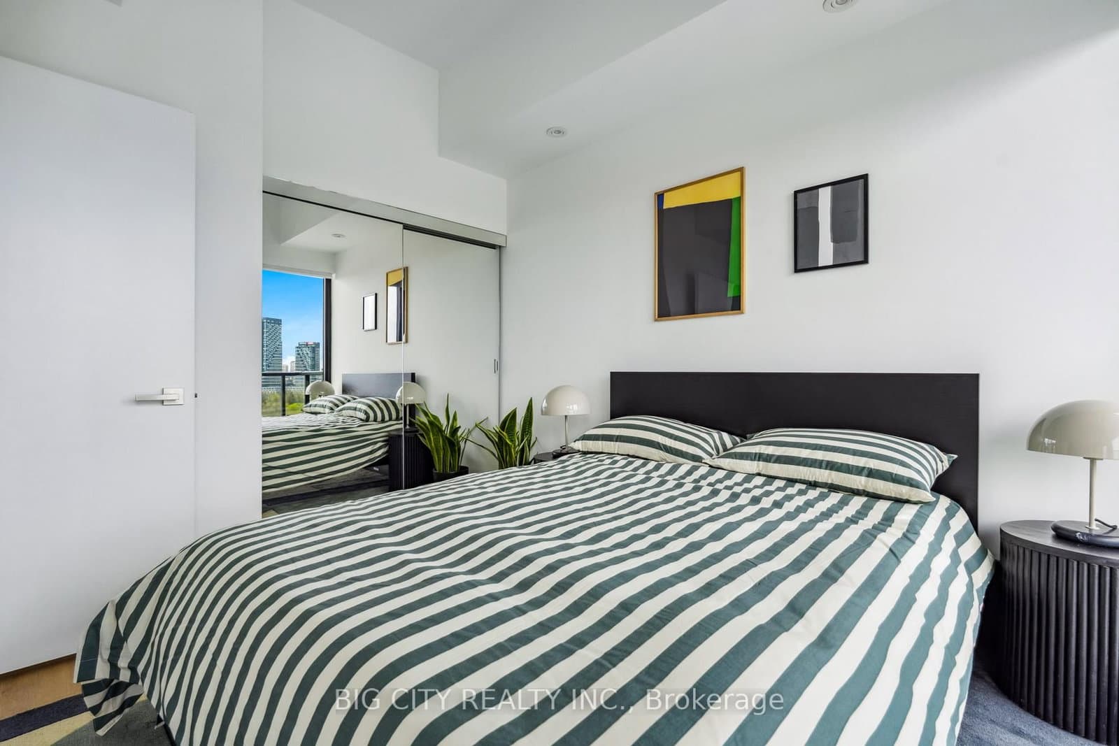 36 Brentcliffe Road, Unit 1110 thumbnail 23