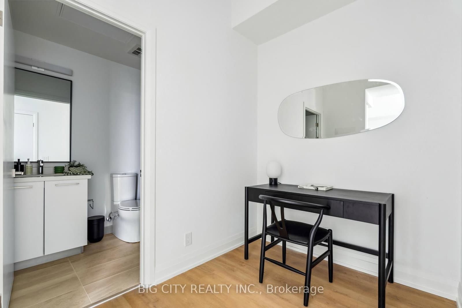 36 Brentcliffe Road, Unit 1110 thumbnail 26