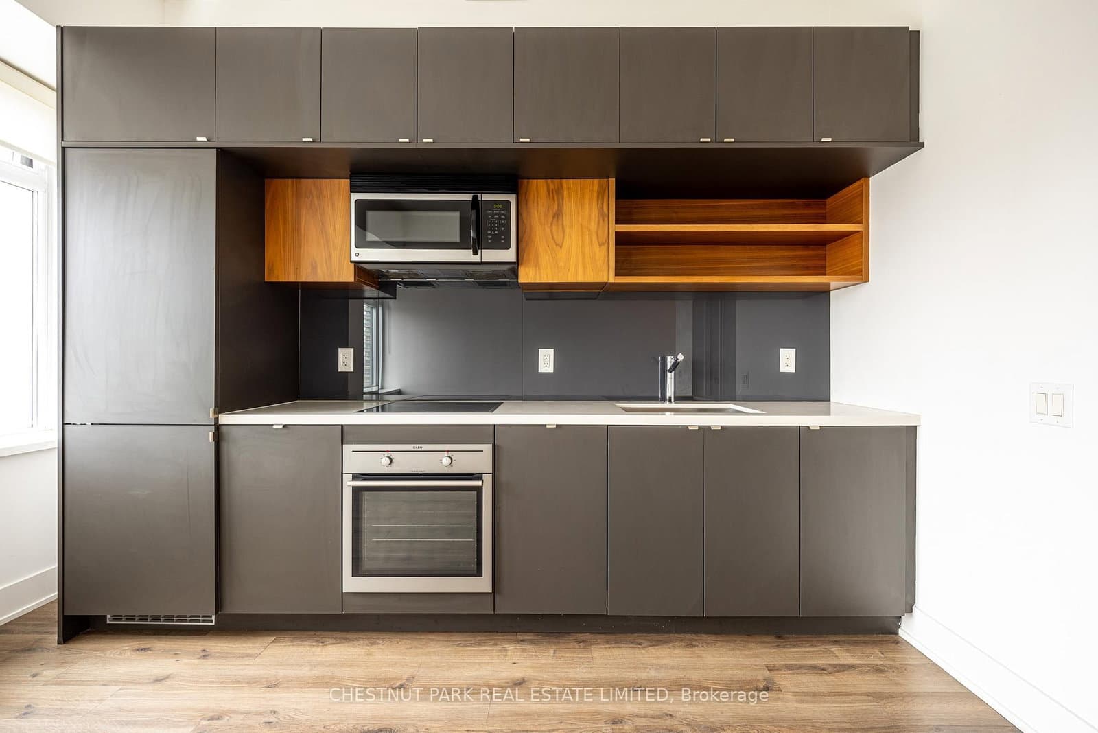 111 St Clair Avenue W, Unit 416 thumbnail 13