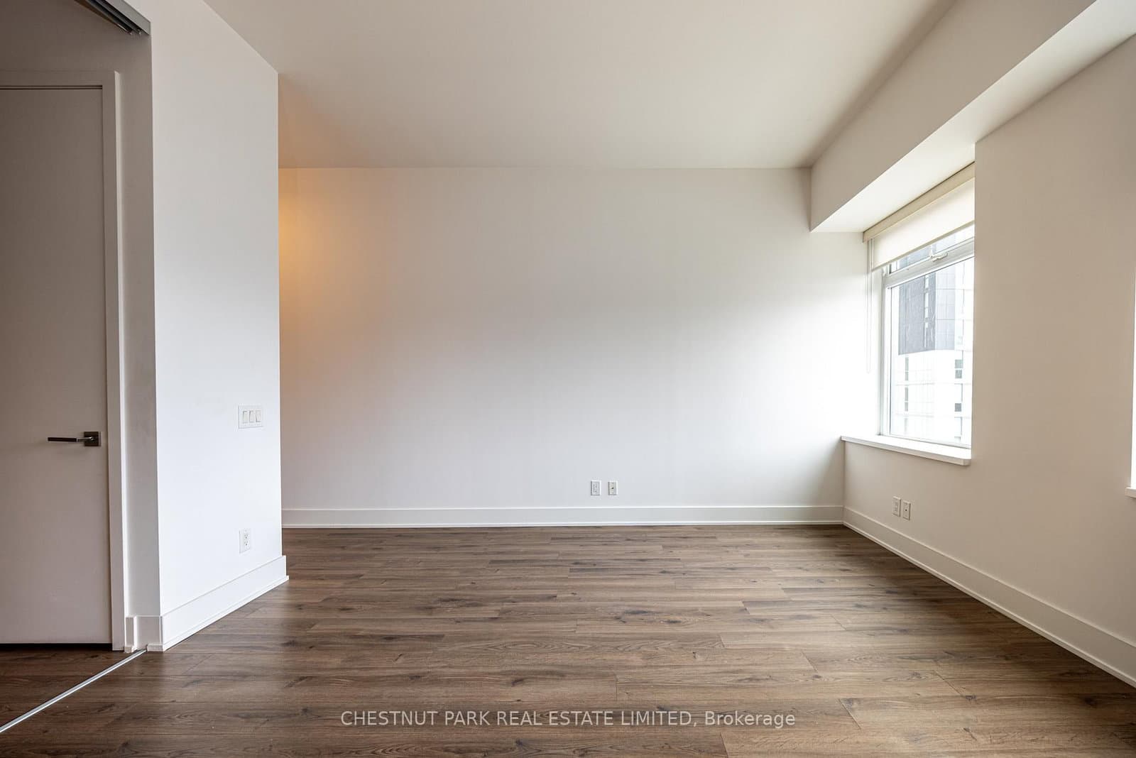 111 St Clair Avenue W, Unit 416 thumbnail 14
