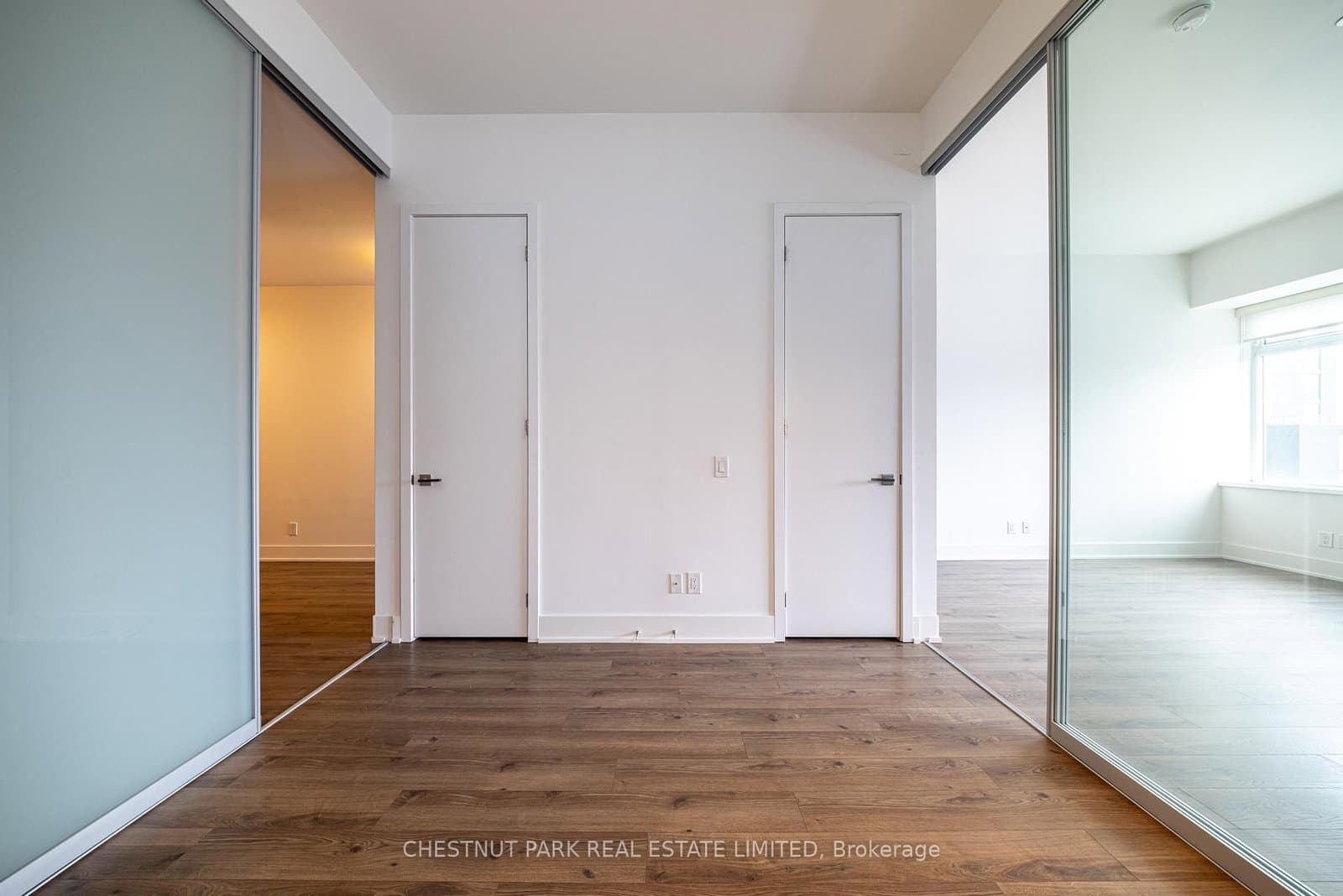 111 St Clair Avenue W, Unit 416 thumbnail 19