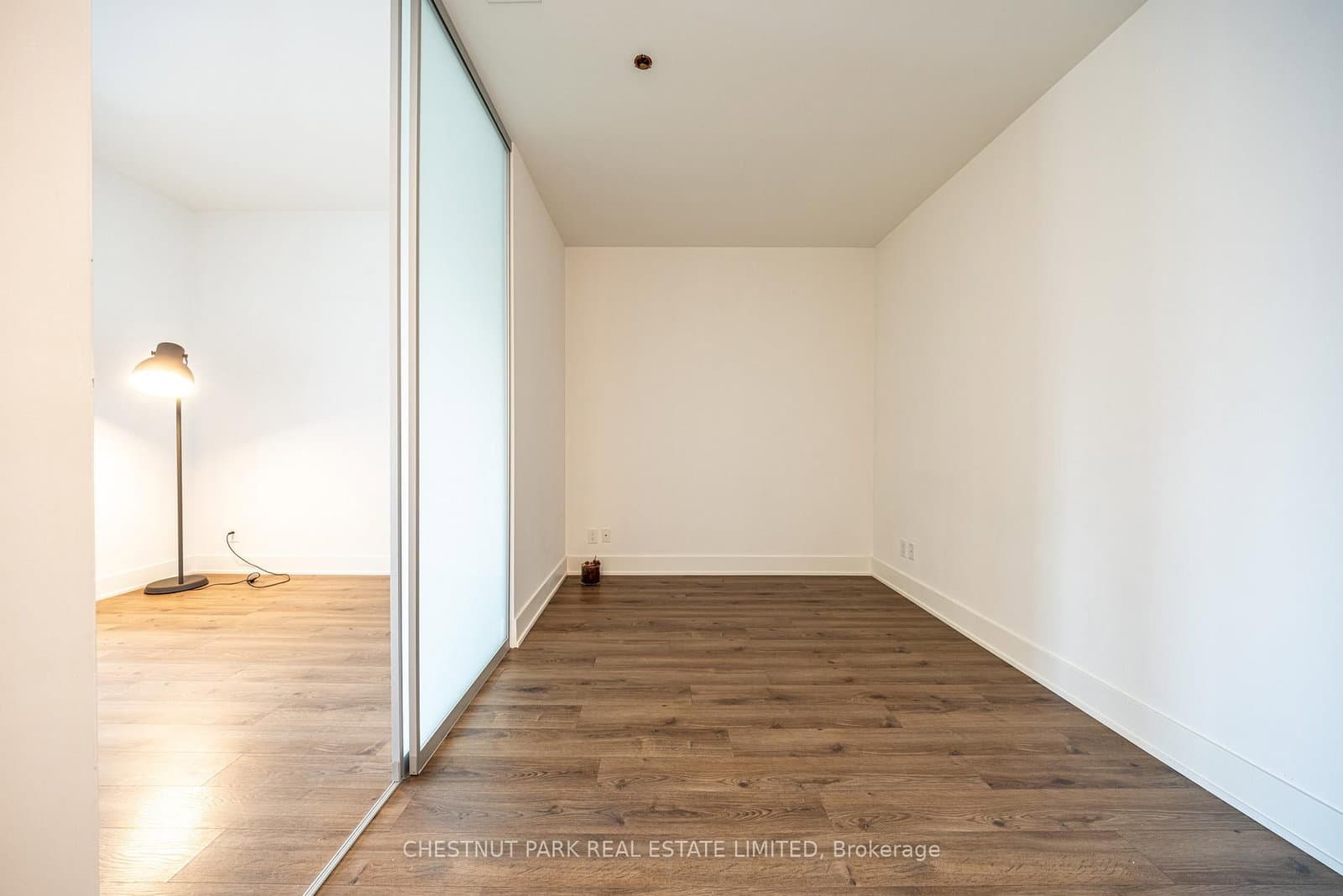 111 St Clair Avenue W, Unit 416 thumbnail 22