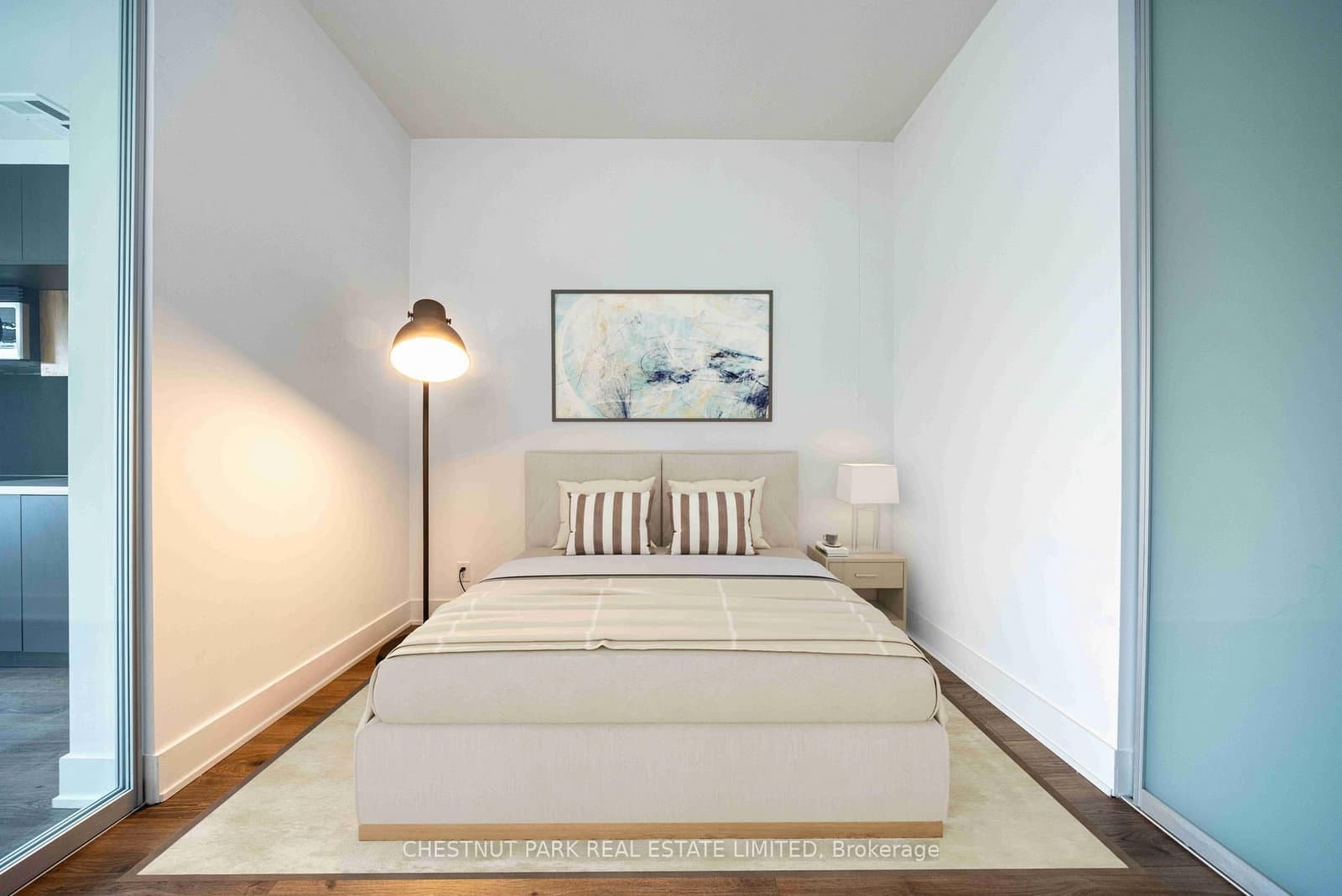 111 St Clair Avenue W, Unit 416 thumbnail 3
