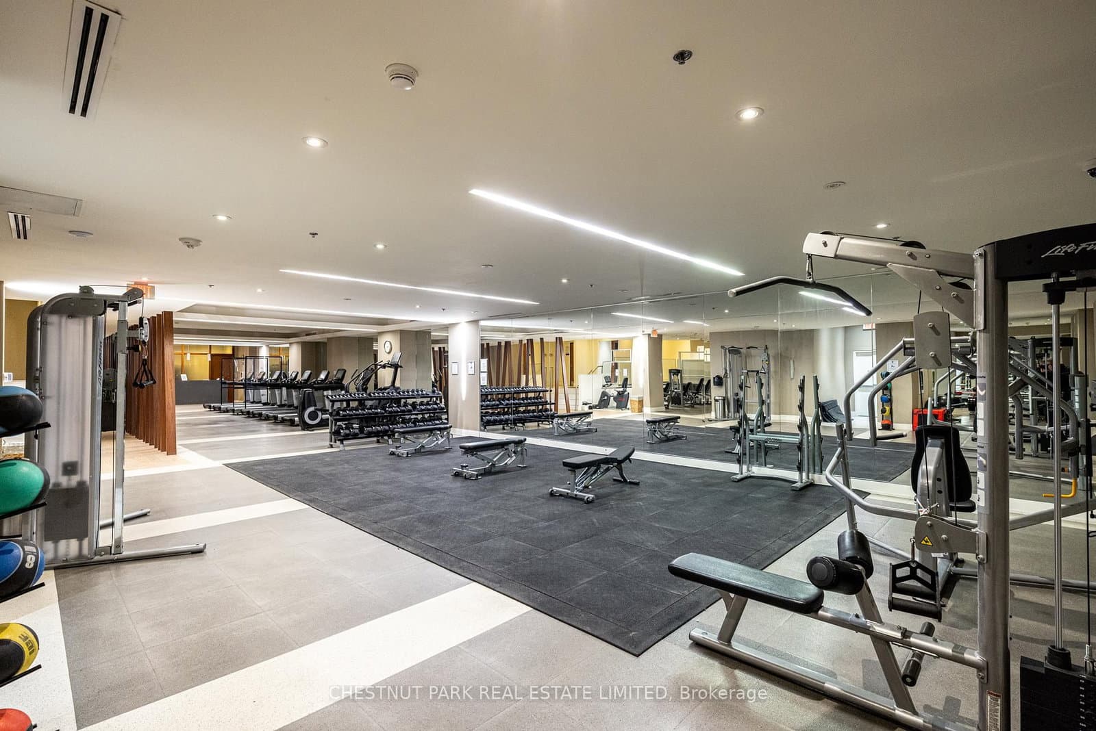 111 St Clair Avenue W, Unit 416 thumbnail 30