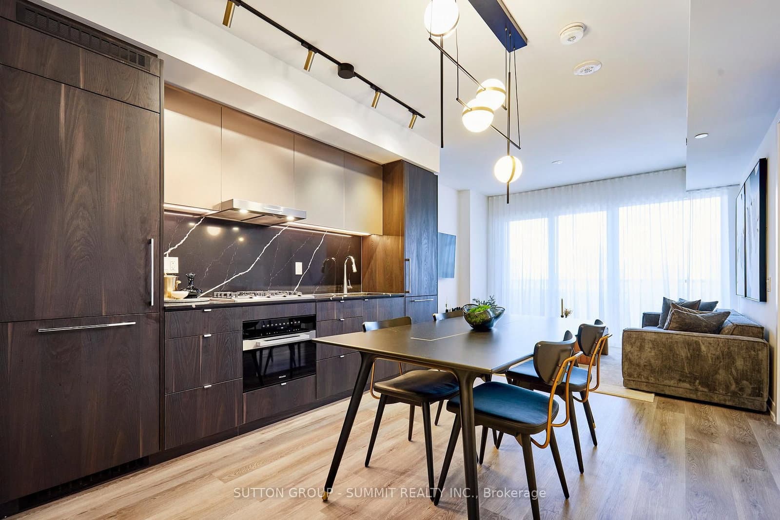 771 YONGE Street, Unit 2501 thumbnail 3