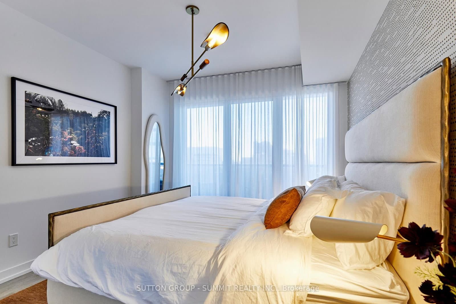 771 YONGE Street, Unit 2501 thumbnail 5