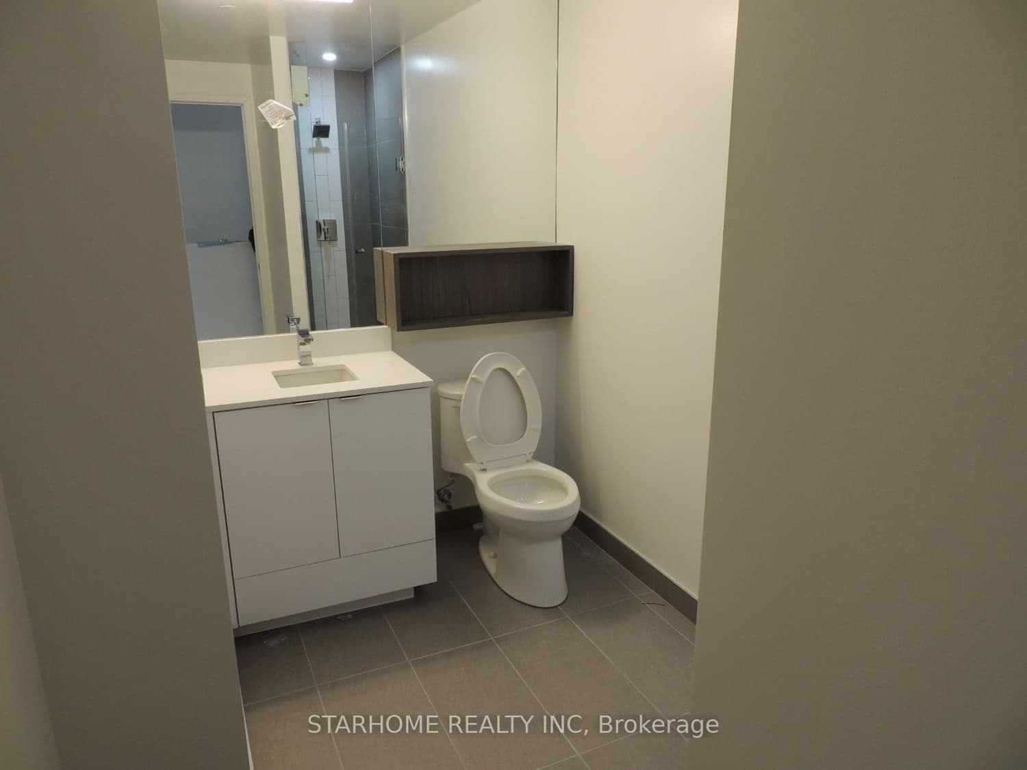 200 The Esplanade, Unit 114 thumbnail 14