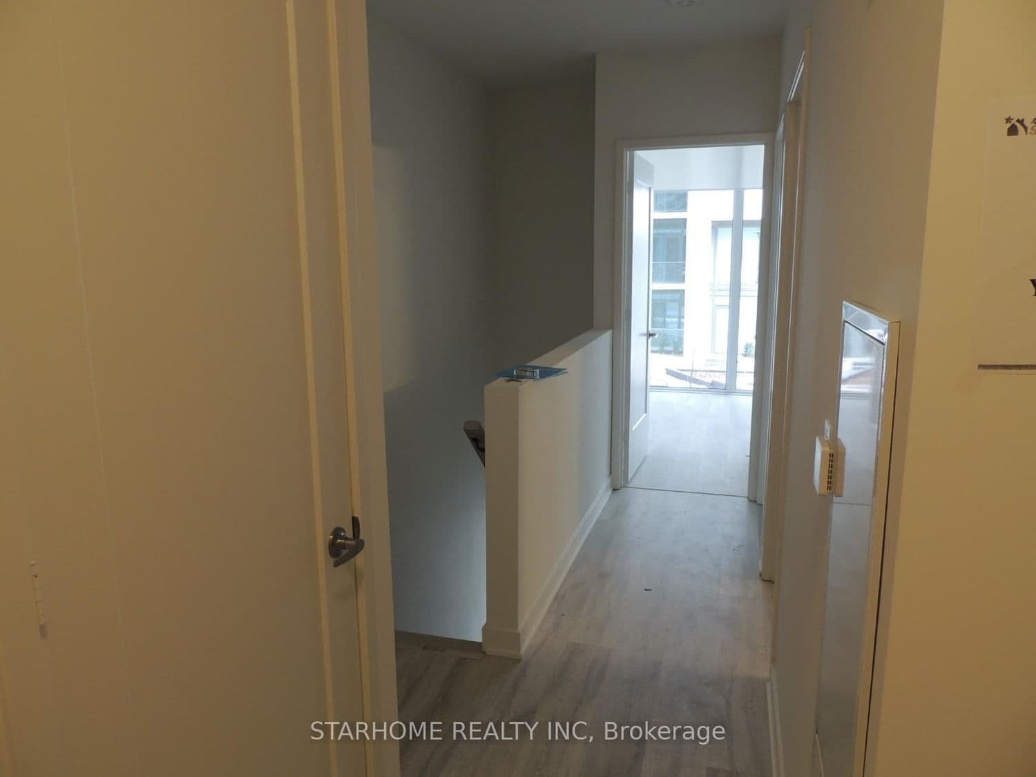 200 The Esplanade, Unit 114 thumbnail 8