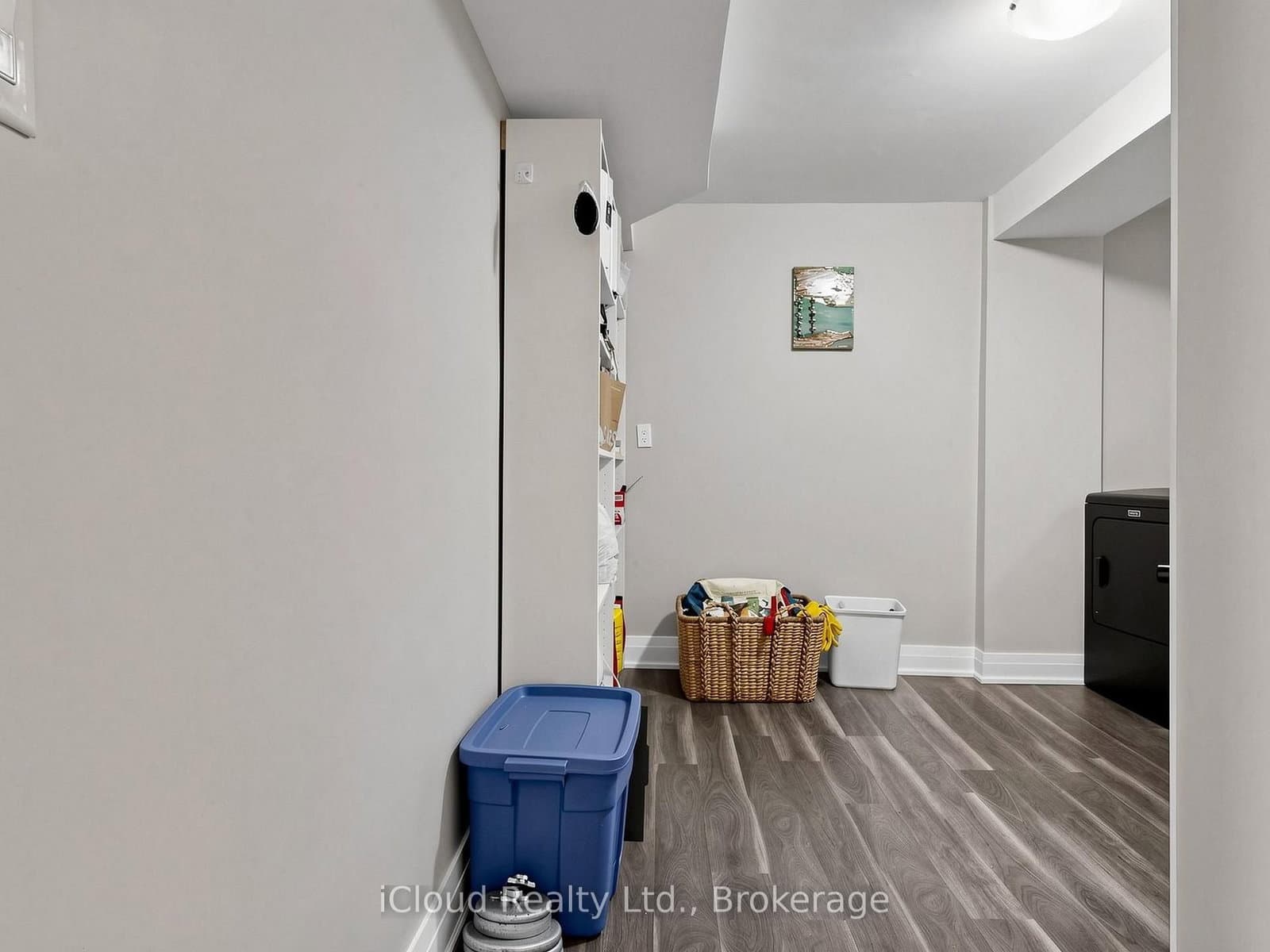 164 Munro Boulevard thumbnail 44