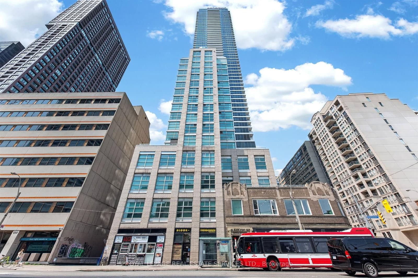 421 Bloor Street E, Unit 207/208 thumbnail 2