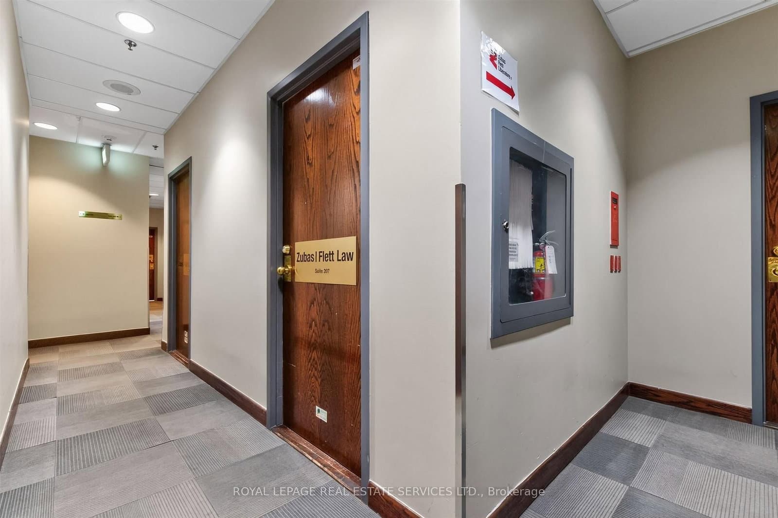 421 Bloor Street E, Unit 207/208 thumbnail 4