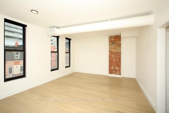 535 Yonge Street, Unit 3rd Flr thumbnail 2