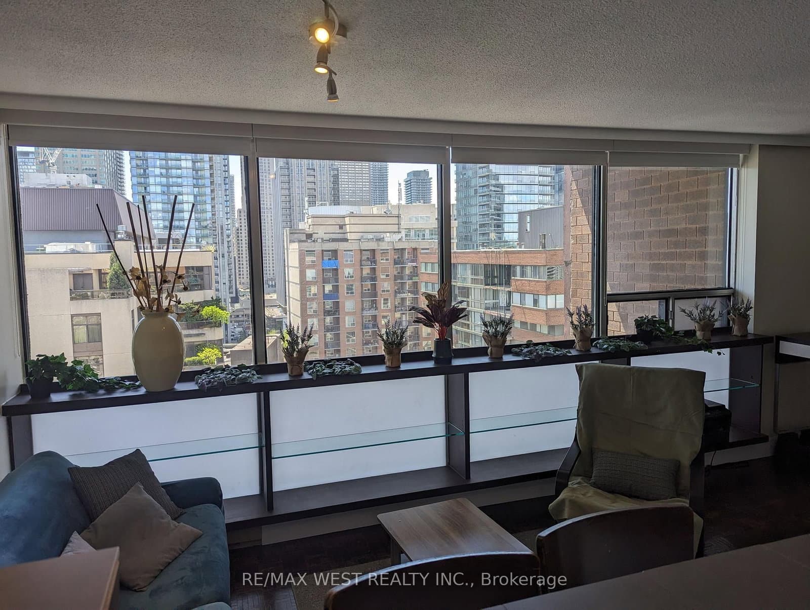 914 Yonge Street, Unit 1206 thumbnail 8