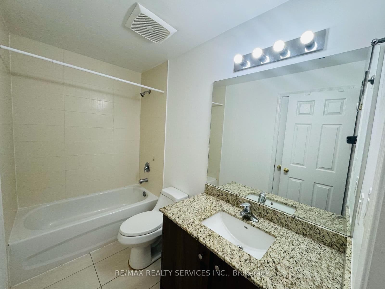 639 Lawrence Avenue W, Unit 321 thumbnail 13