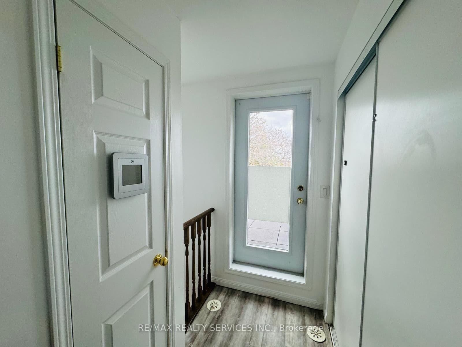 639 Lawrence Avenue W, Unit 321 thumbnail 19