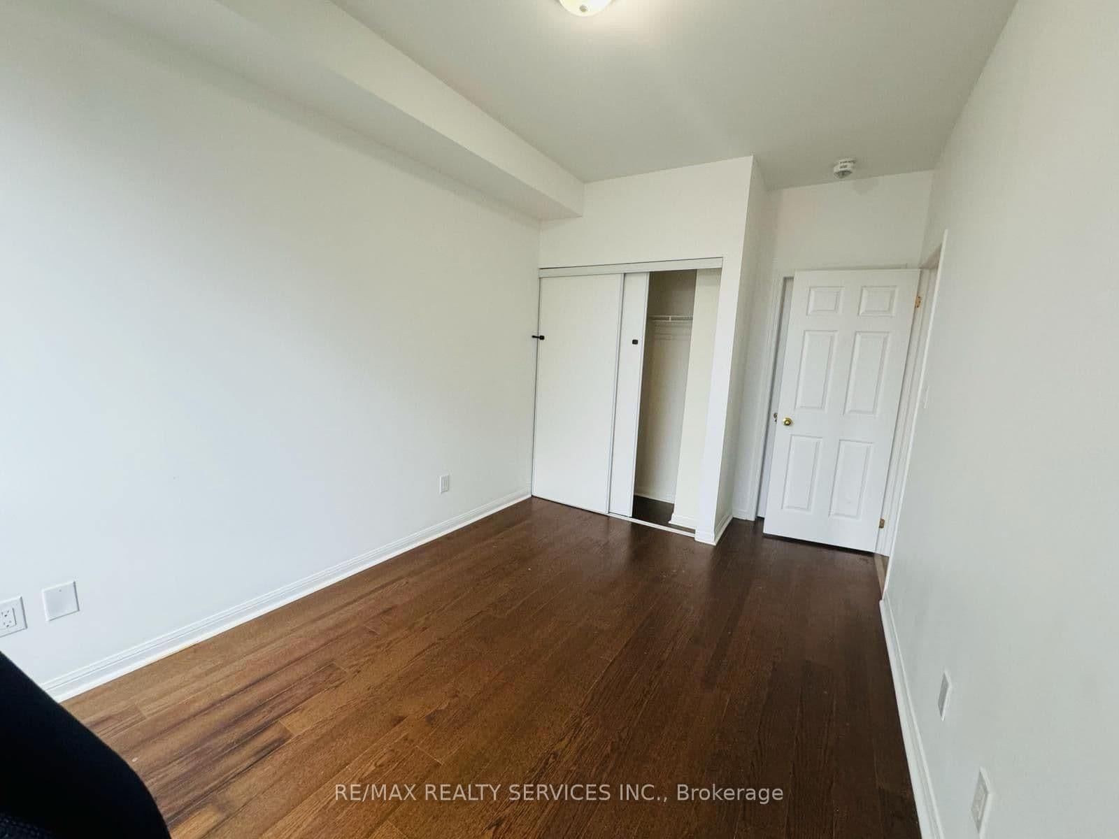 639 Lawrence Avenue W, Unit 321 thumbnail 9