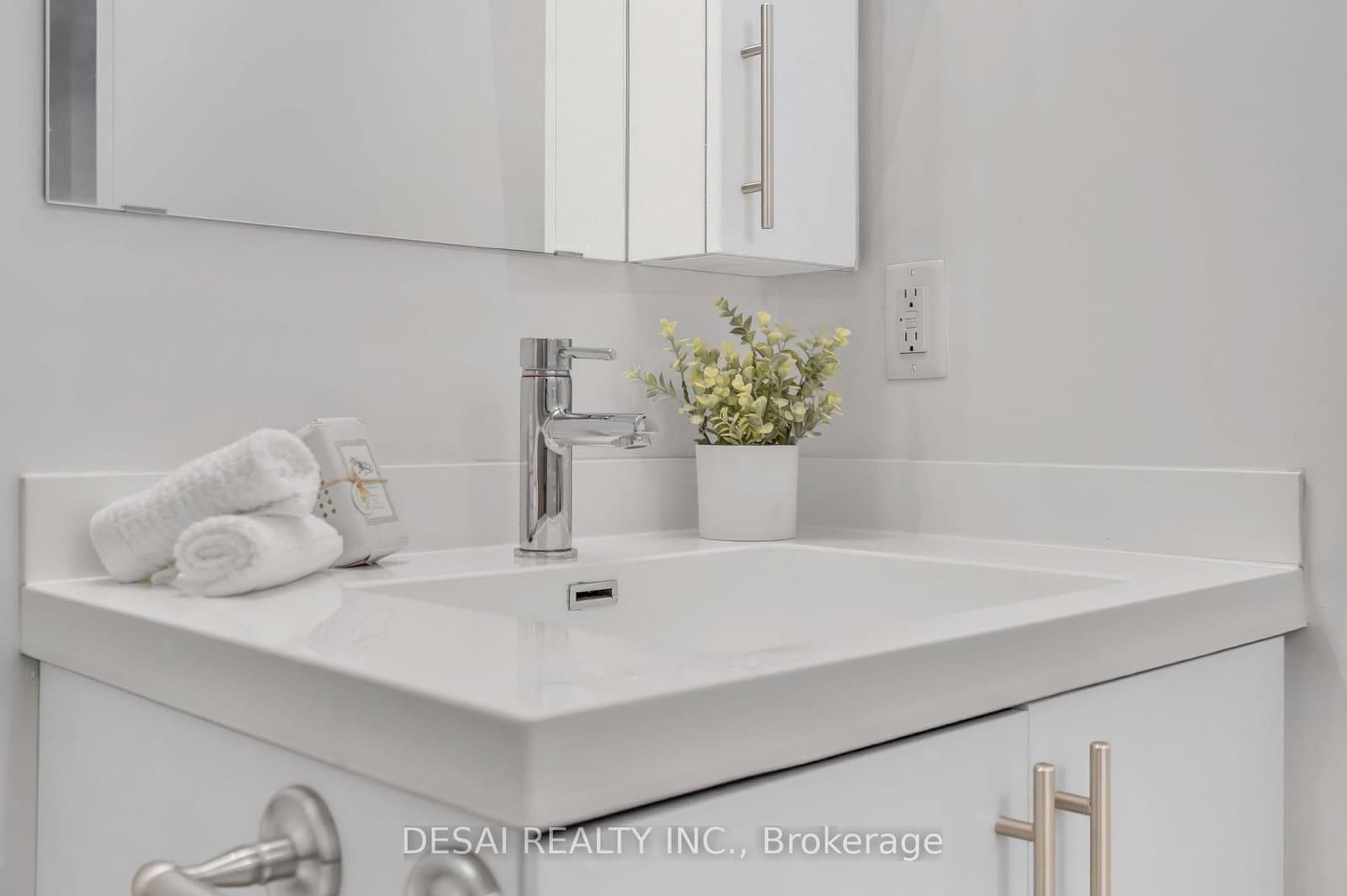 352 Front Street W, Unit 2321 thumbnail 13