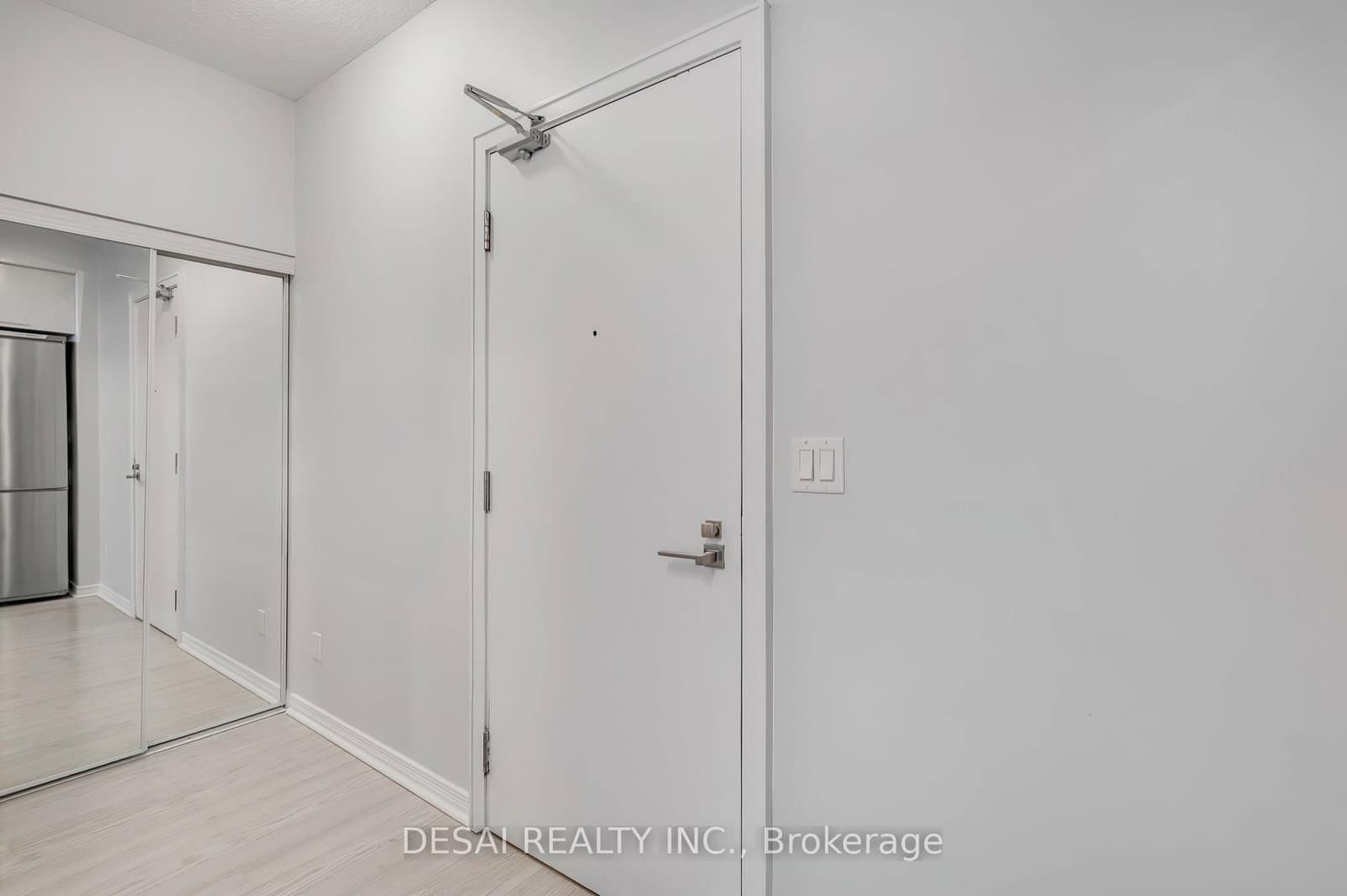 352 Front Street W, Unit 2321 thumbnail 8