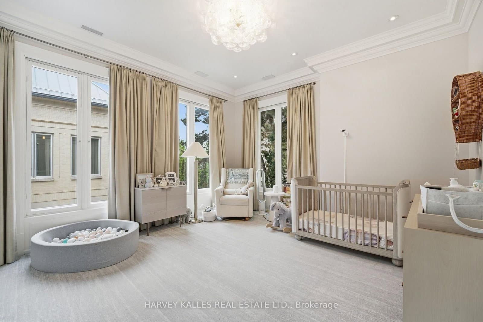 139 Dunvegan Road thumbnail 37