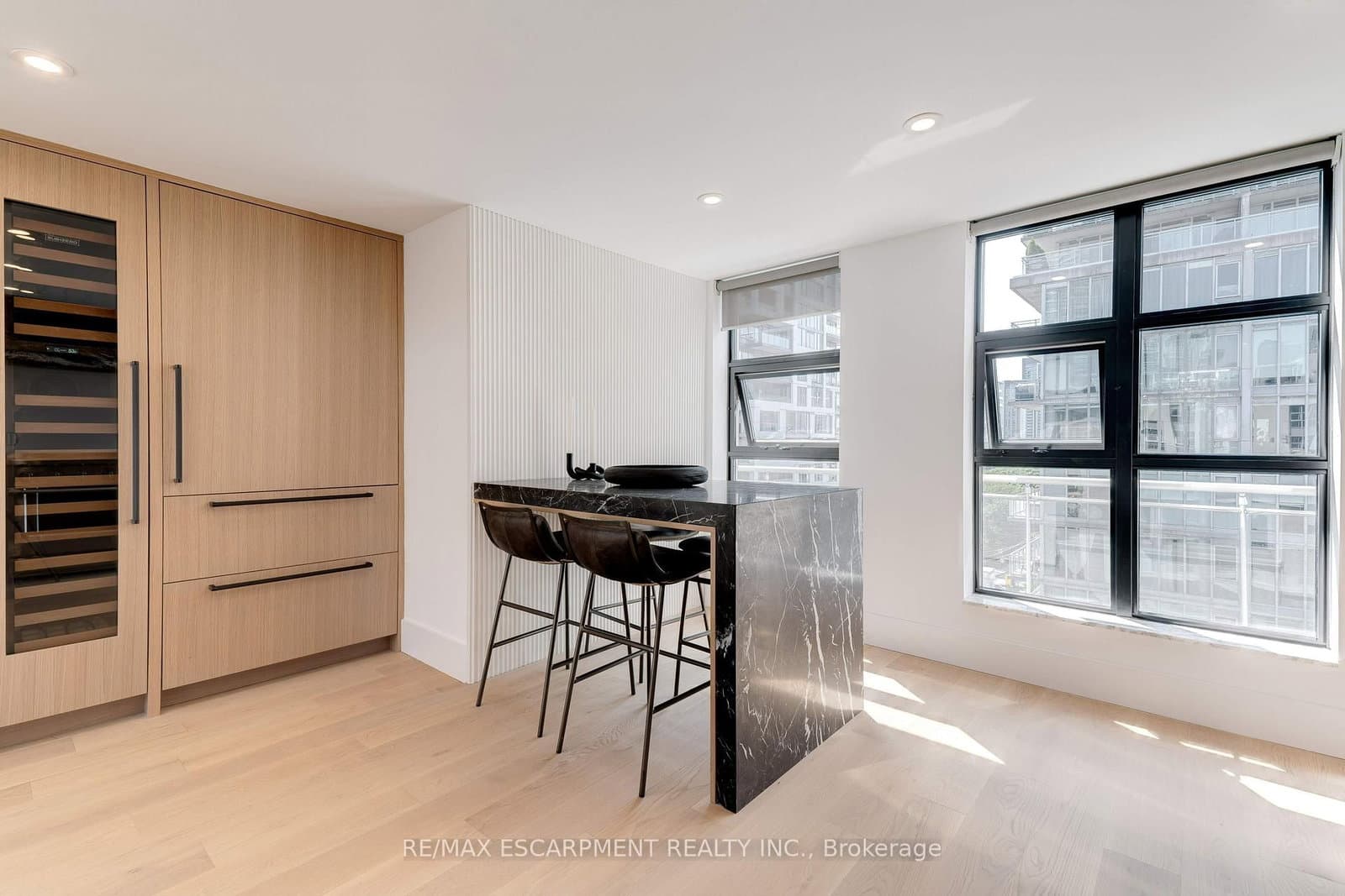 20 Niagara Street, Unit PH1 thumbnail 15